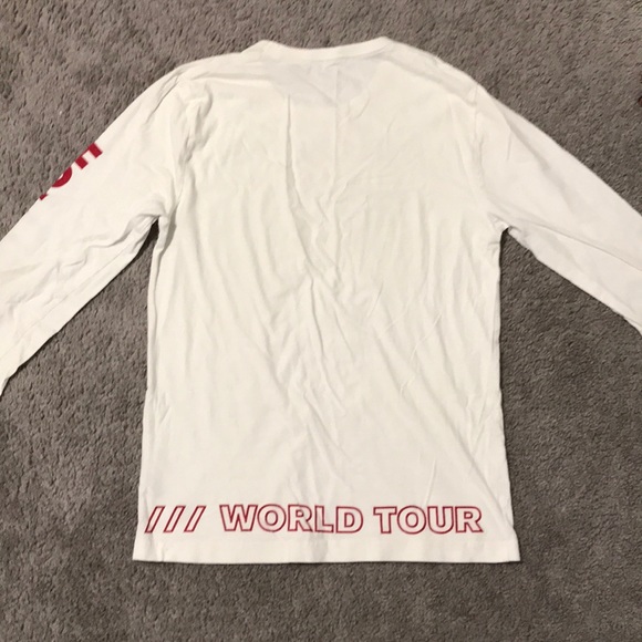 Hollister long sleeve t-shirt - Picture 3 of 3